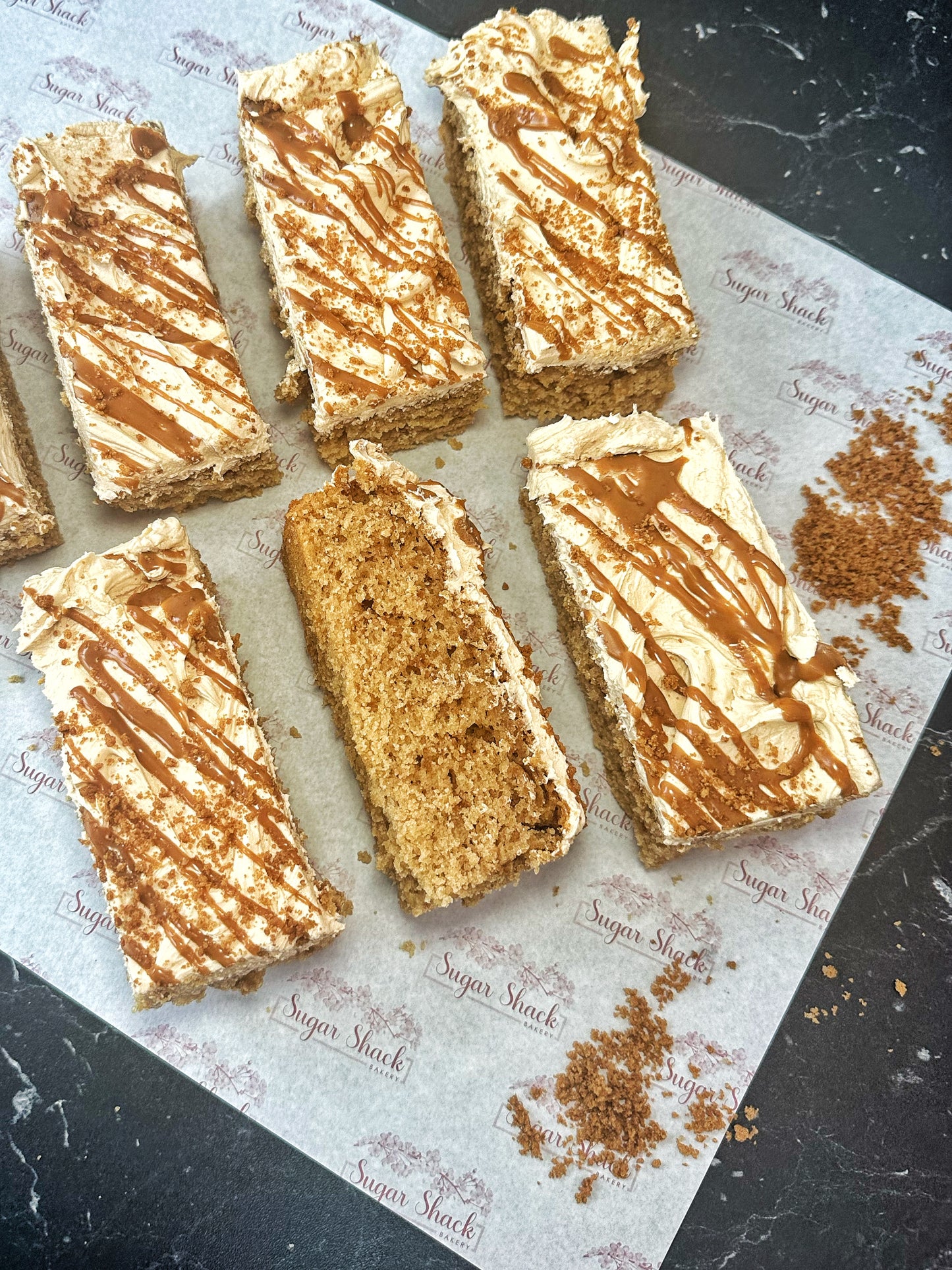 The Vegan Caramelised Biscoff Traycake (WHOLESALE)