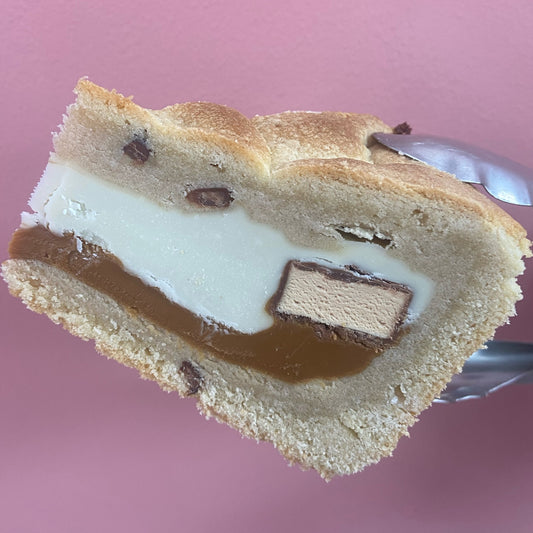 Biscoff & Milkybar Cookie Pie Slice